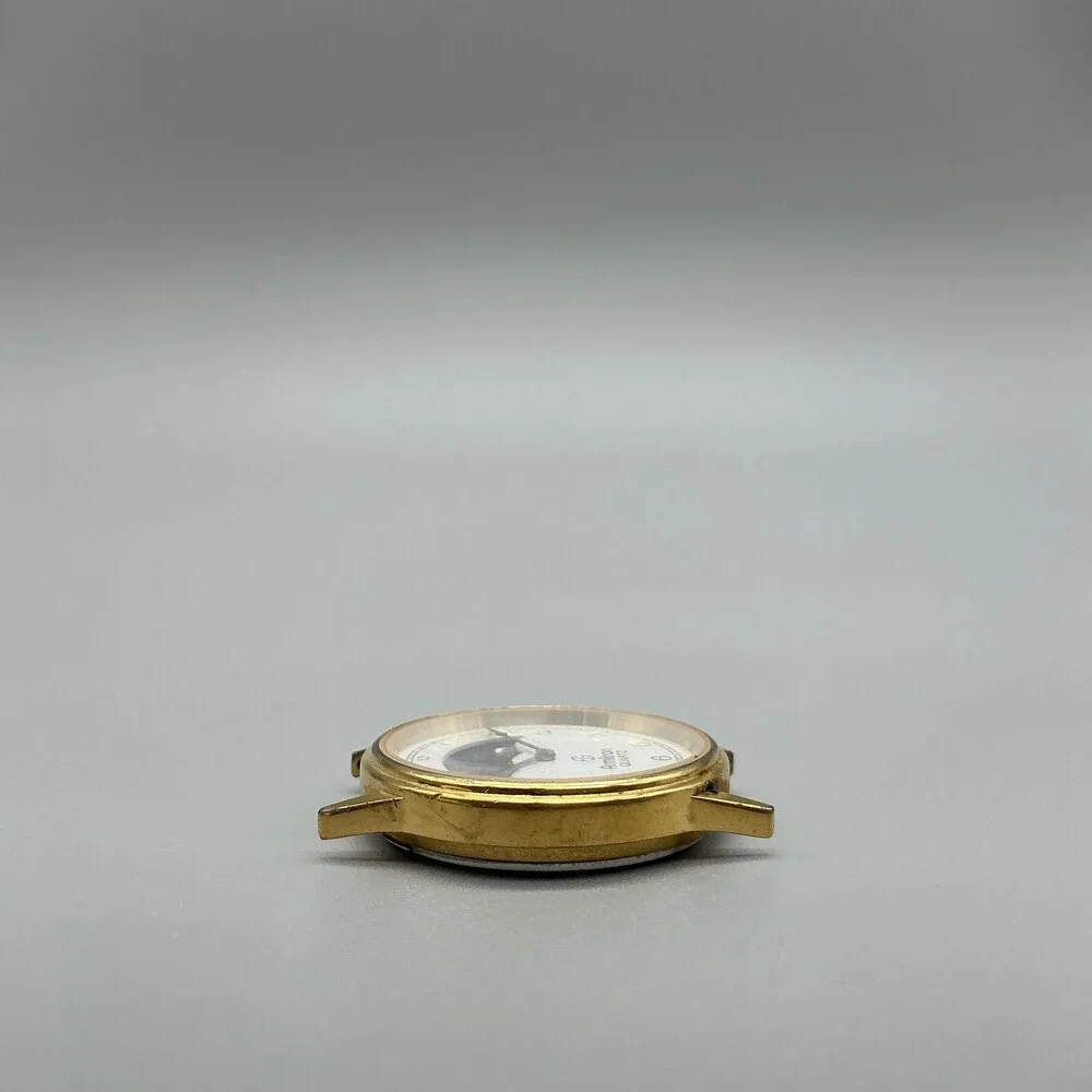 Vintage Armitron Womens Watch 32mm Gold Tone Moon Phase NOT RUNNING FOR PARTS